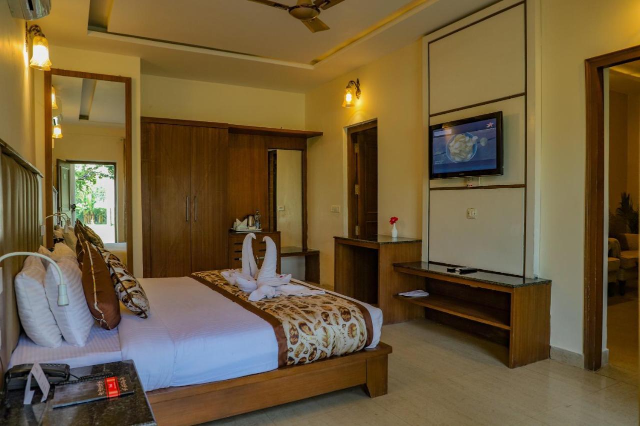 Excel Hotels And Resorts Bhīm Tāl Exteriör bild