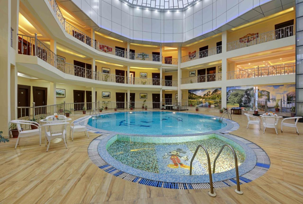 Excel Hotels And Resorts Bhīm Tāl Exteriör bild